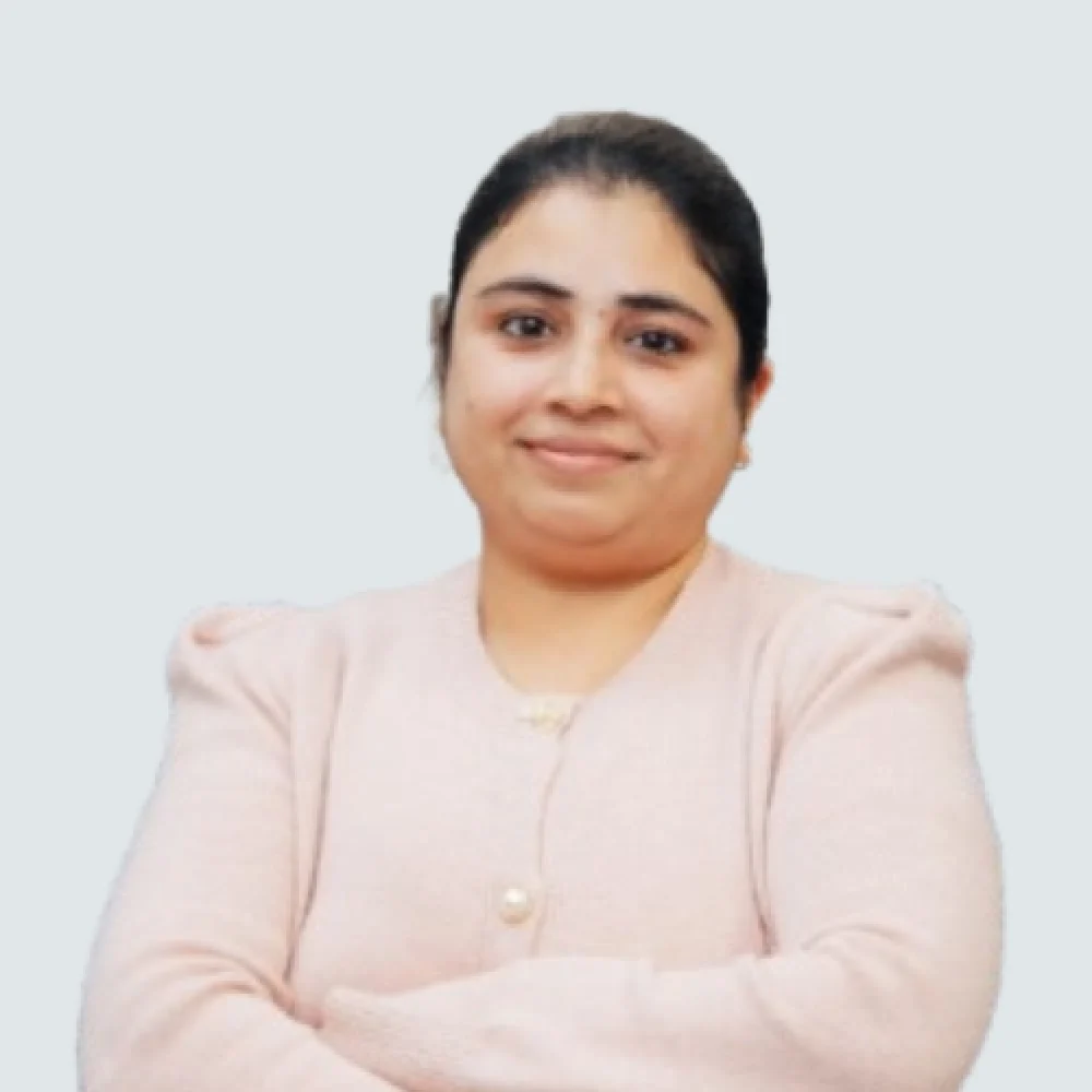 Nidhi Bakshi, IELTS and PTE Tutor specialising in speaking and writing