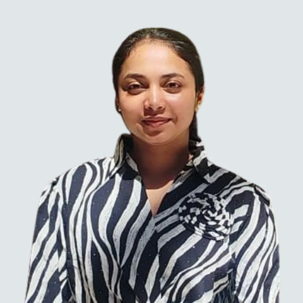 Yogita, IELTS and PTE Tutor specialising in vocabulary and time management